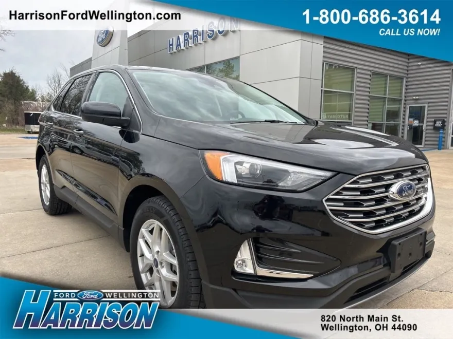 2022 Ford Edge SEL photo 1