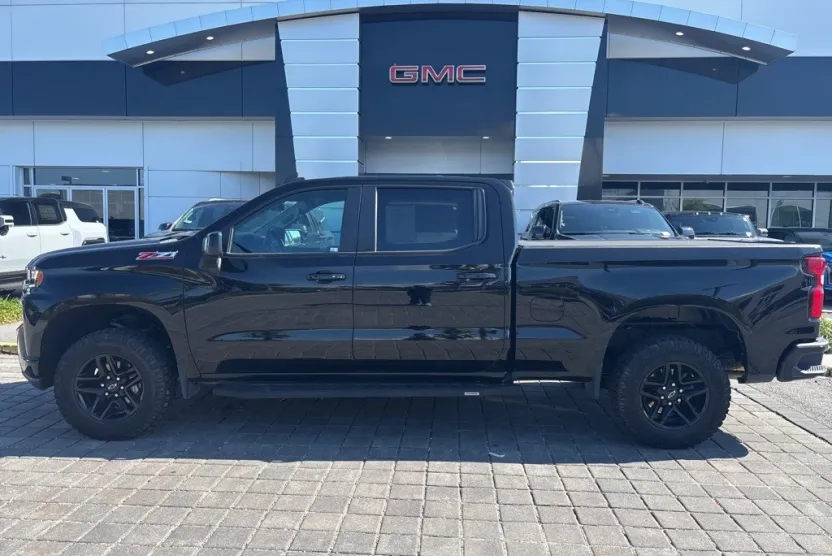 2021 Chevrolet Silverado 1500 LT Trail Boss photo 1