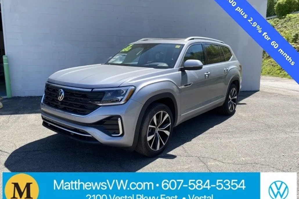 2025 Volkswagen Atlas SEL Premium R-Line photo 1