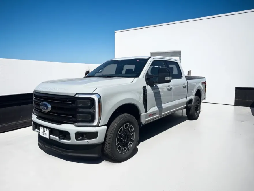 2026 Ford F-250 photo 1