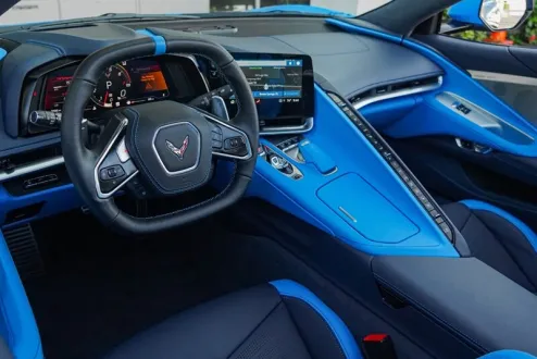 2022 Chevrolet Corvette Stingray photo 2