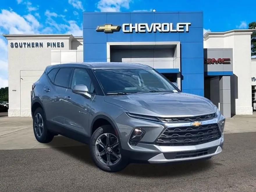 2025 Chevrolet Blazer 2LT photo 1