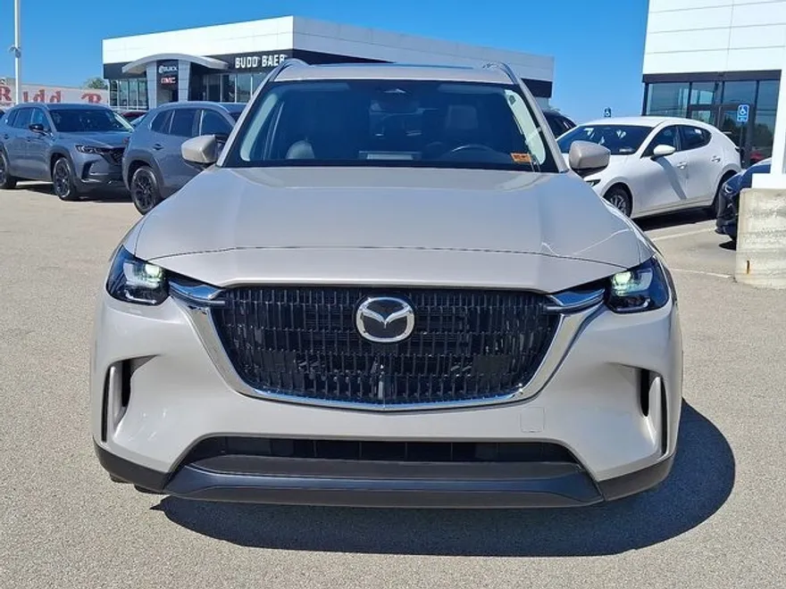 2024 Mazda CX-90 Preferred photo 1